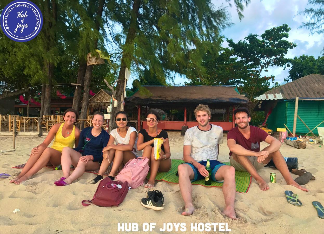 Hub Of Joys Hostal *